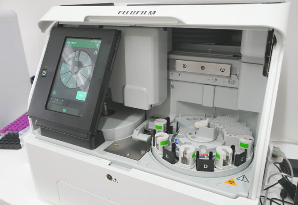 血液化学検査器